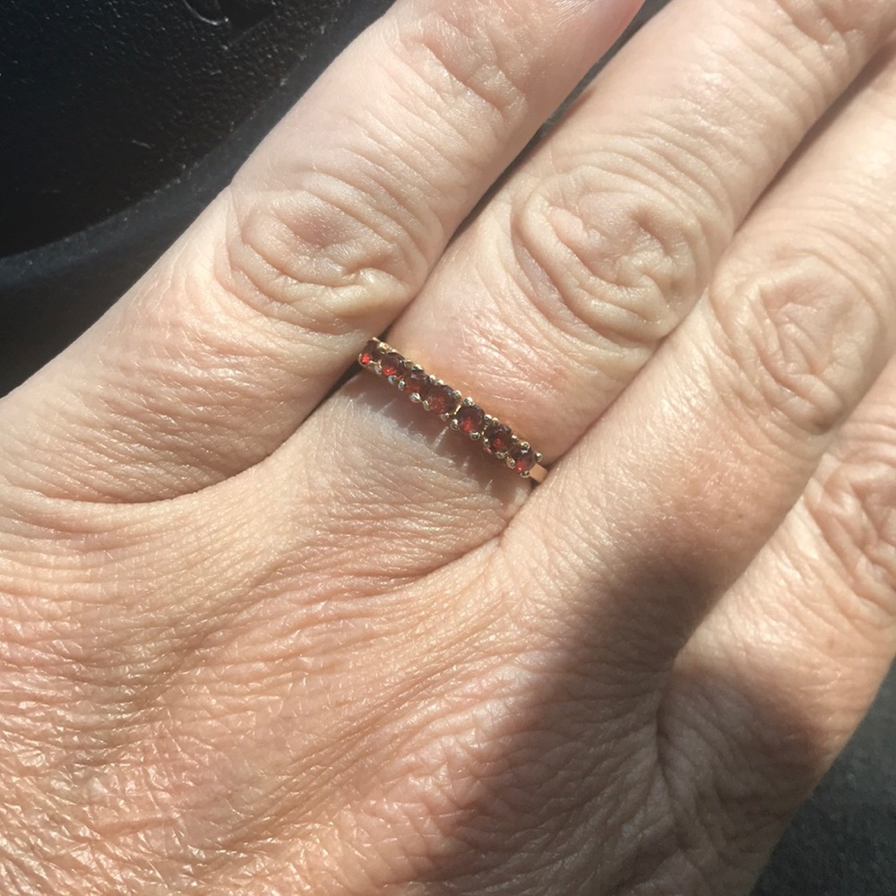 Garnet anniversary band